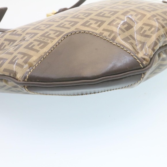 FENDI  Shoulder Bag - Picture 11 of 16